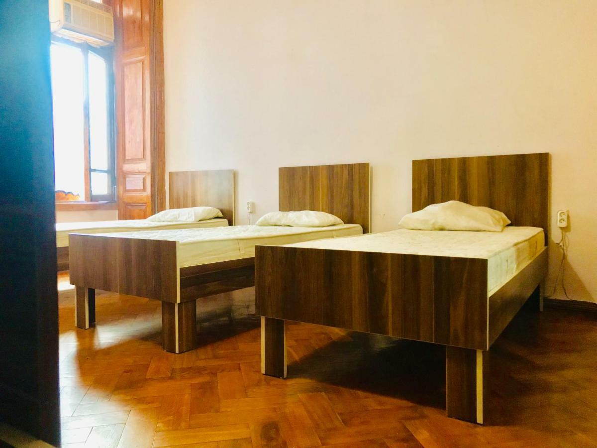 The Punjab Residency Hostel Baku Exterior photo