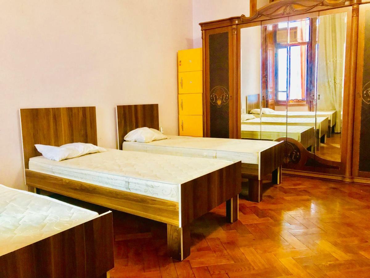 The Punjab Residency Hostel Baku Exterior photo